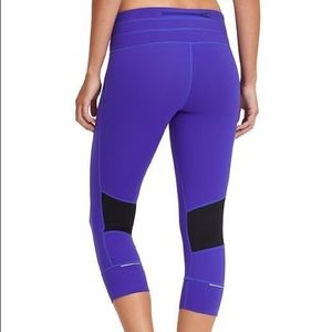 Athleta Relay Capri S cobalt blue